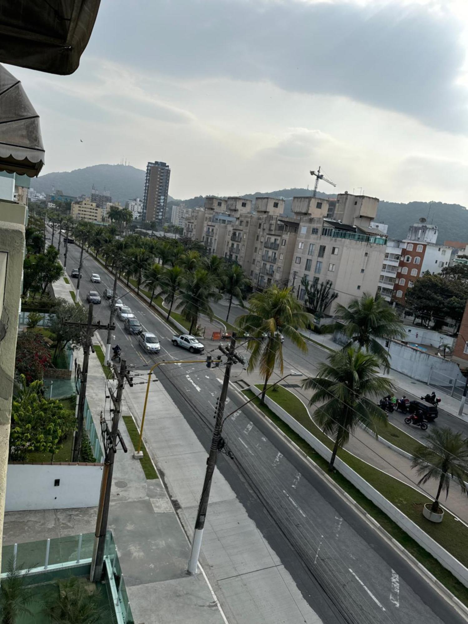 Excelente Apartamento Bem Localizado A 450 Metros Da Praia Guarujá Eksteriør billede