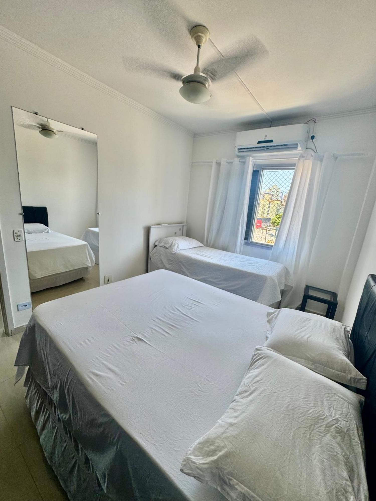Excelente Apartamento Bem Localizado A 450 Metros Da Praia Guarujá Eksteriør billede